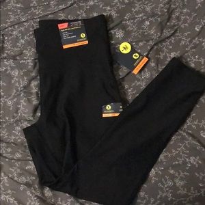 Xersion 7/8 length train leggings